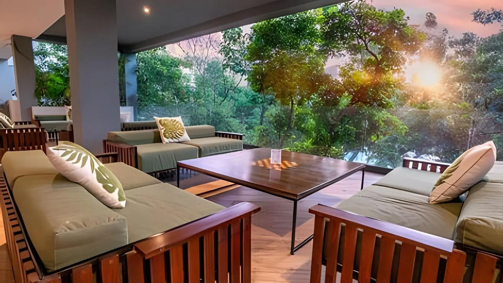 Oasis Yaaxlum Villa Tulum